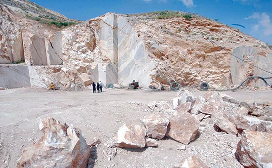 رتبه سوم استان مرکزی در تعاونی های فعال معدن