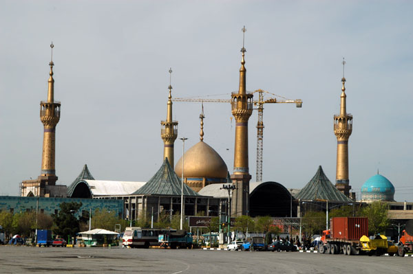 اقدامات سازمان زیباسازی به مناسبت سی امین سالگرد ارتحال امام خمینی (ره)