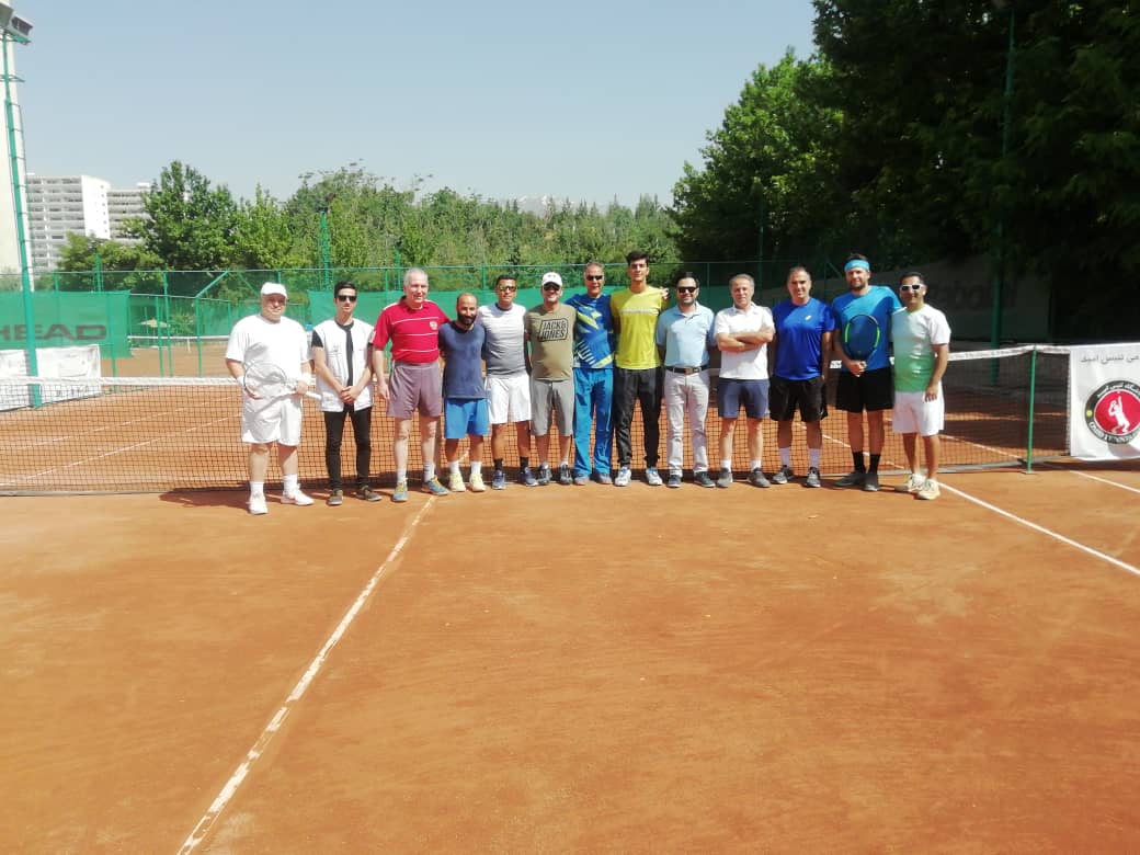 برگزاری رقابت‌های تنیس پیشکسوتان
