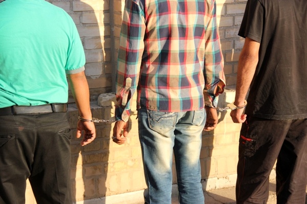 دستگیری باند سارقان حرفه ای سیم برق در کاشان