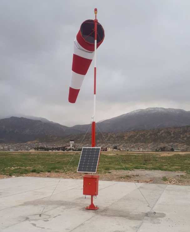 نصب دو دستگاه بادنما در سطوح پروازي فرودگاه ياسوج