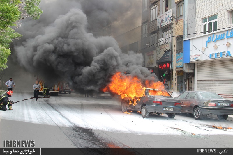 آتش گرفتن خودرو در تبریز