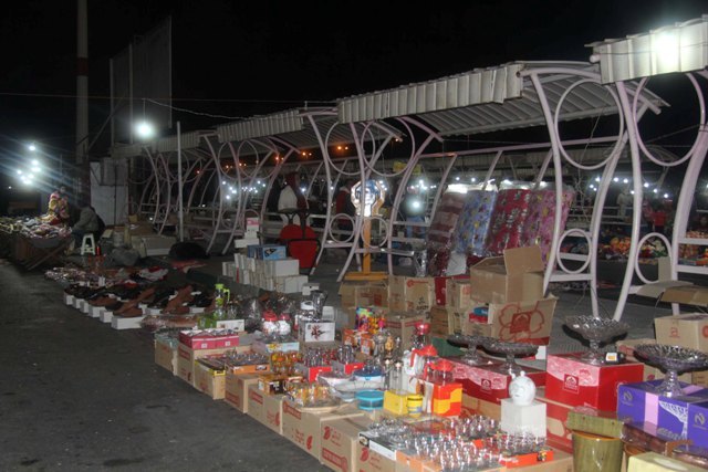 راه اندازی 2 بازار موقت در مشهد