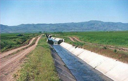 سقوط مرگبار یک کودک در کانال آب