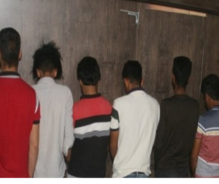 دستگیری 14 خرده فروش مواد مخدر در اهواز