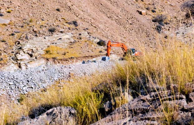 توقف عملیات اکتشاف معدن مرمریت کوه بیرمی دشتی
