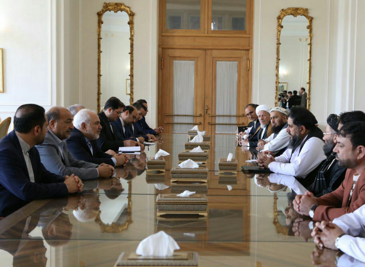 دیدار رئیس مجلس سنای افغانستان با ظریف
