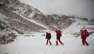 تلاش برای یافتن کوهنورد گمشده در دماوند