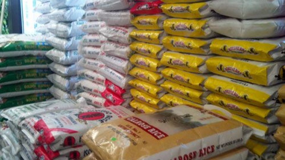 انتقاد تند رئیس مجمع نمایندگان گیلان به لغو ممنوعیت واردات برنج