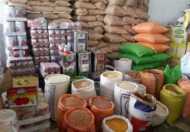 کشف انبار احتکار مواد غذایی در شهرستان بیرجند