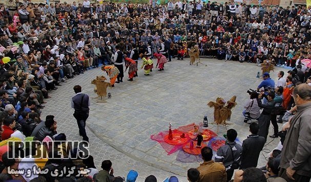 اعلام آثار راه یافته به بخش نهایی جشنواره تئاتر خیابانب مریوان