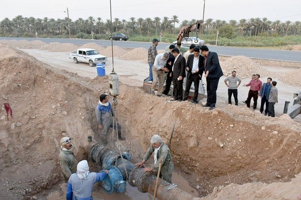 اصلاح و بازسازی شبکه داخلی آب شهر سوق