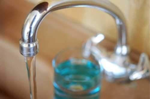 تهرانی‌ها روزانه ۳۰۰ لیتر آب مصرف کردند