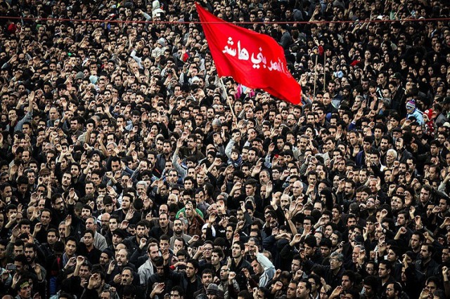 برگزاری اجتماع بزرگ عاشورائیان در میدان شهدای کرج