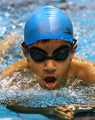 معرفی برترین های چهارمین دوره مسابقات شنای کشور