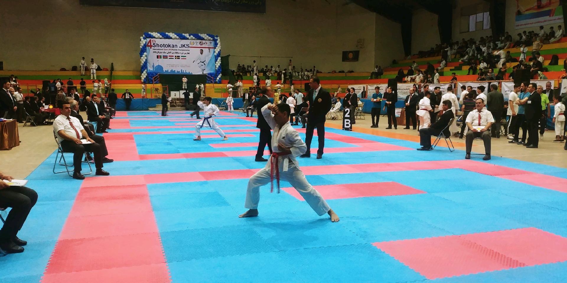 آغازچهارمین دوره مسابقات بین المللی کاراته سبک شوتوکان در مشهد