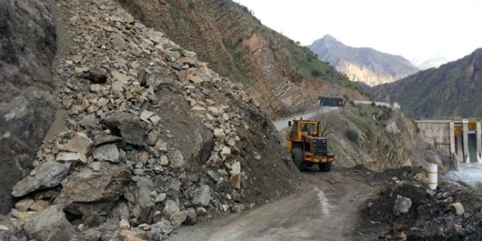 ایمن سازی محورها با انسداد راه های غیر مجاز