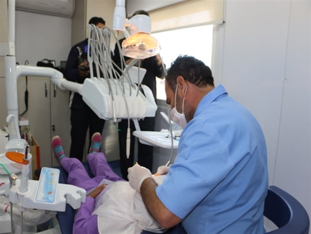 ارائه خدمات رایگان دندانپزشکی به دانش آموزان یزدی