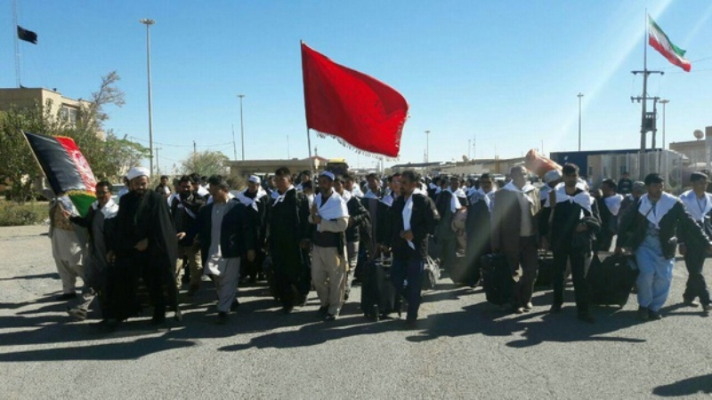 ورود 30 هزار زائر افغانستانی از مرز دوغارون به ایران