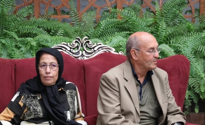 تجلیل از خانواده شهید فرانسوی در شیراز