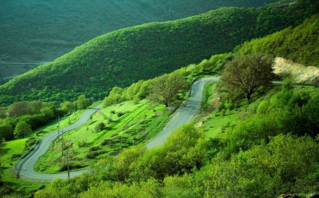 ورود ۲۳۶ هزار گردشگر خارجی به آذربایجان شرقی