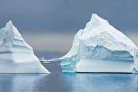 جدا شدن کوه یخی بزرگ از قطب جنوب