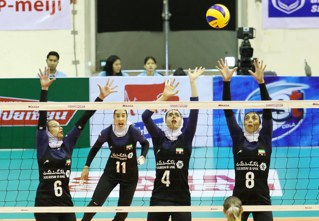  قهرمانی دانشگاه شیراز در مسابقات والیبال دختران منطقه ۷ کشور