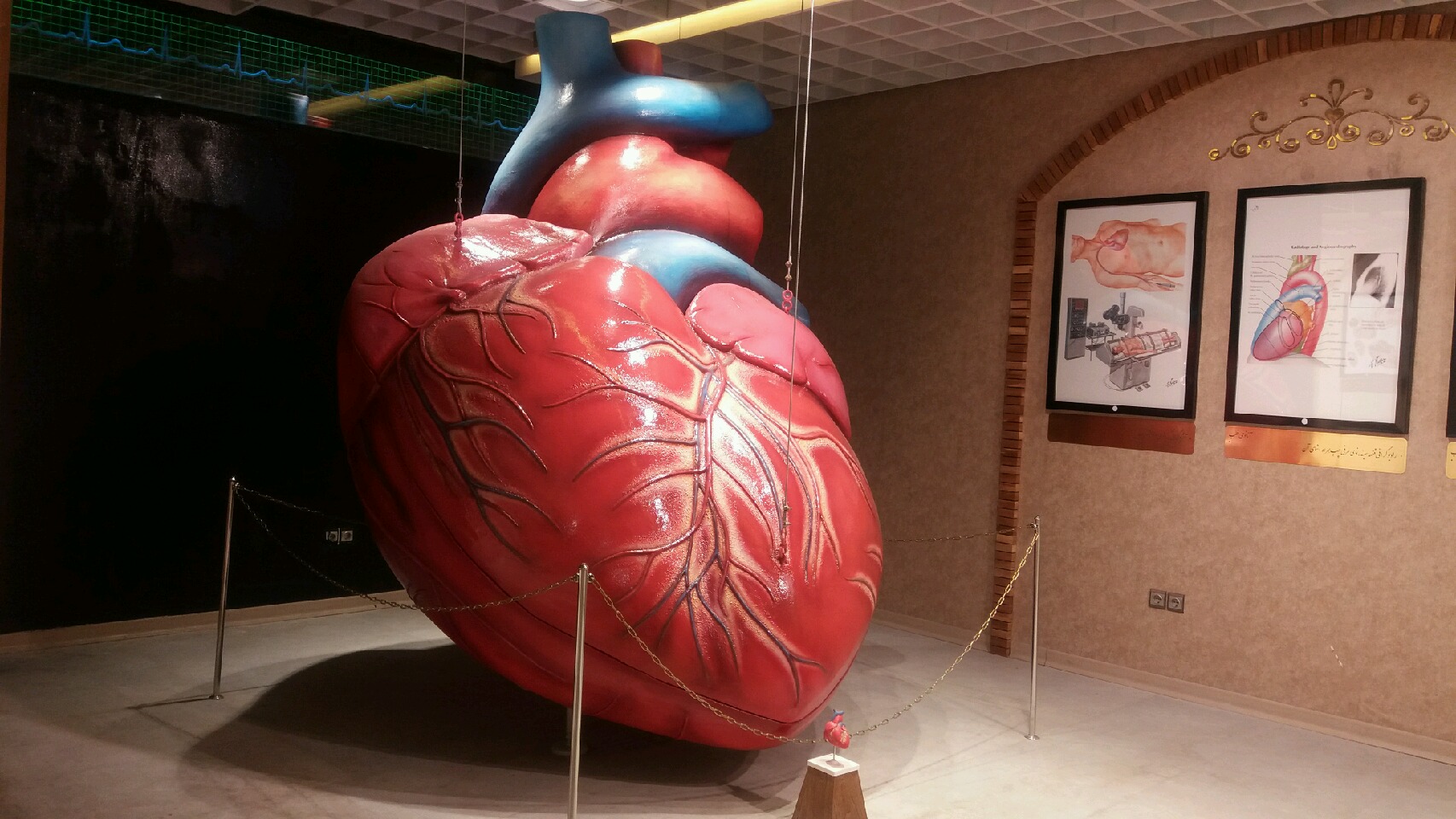 افتتاح نخستین موزه قلب کشور در نیشابور
