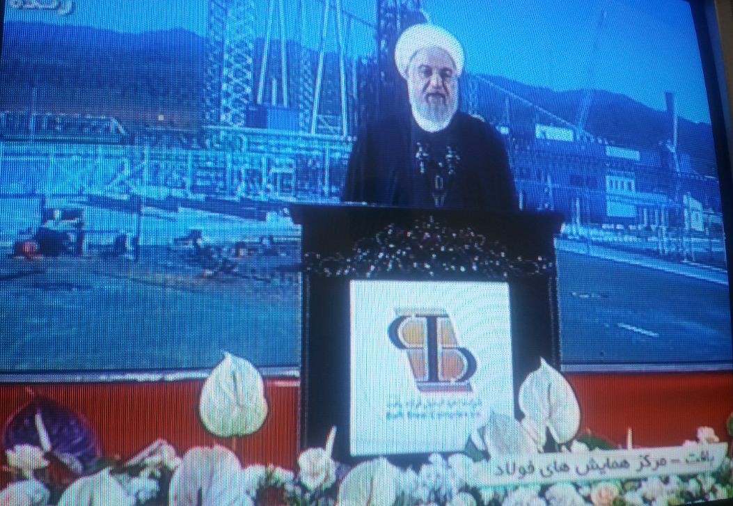 روحانی:ادامه راه توسعه کشوربا همه تلاش