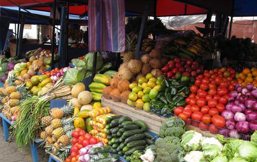 کاهش قیمت صیفی و ثبات قیمت میوه