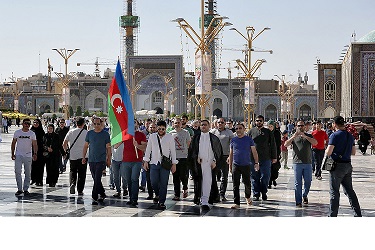 تشرف 470 نفر از زائران زیارت اولی کشور آذربایجان به حرم مطهر رضوی