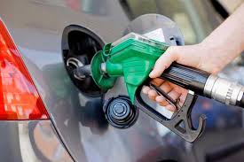 تخصیص سهمیه بنزین به خودرو‌های شخصی فعال در آژانس‌ها
