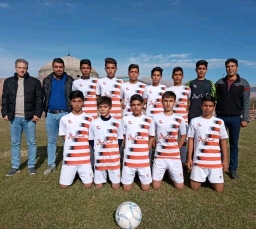 پیروزی تیم فوتبال نوجوانان سنگ آهن بافق