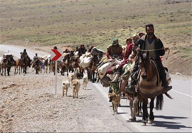 اتراق ۵۲۰ خانوار عشایر کوچرو ایوان در مناطق قشلاقی