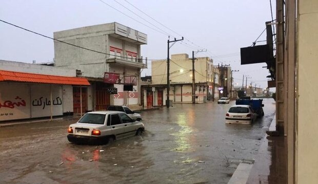 آبگرفتگی معابر و خیابانهای آبادان و خرمشهر