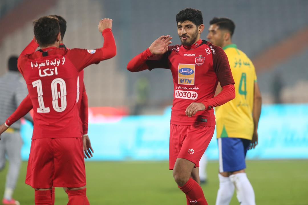 مشکل گلزنی پرسپولیس را رد نمی‌کنم