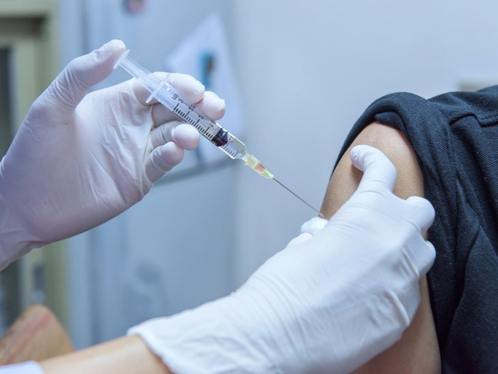 توزیع واکسن 2000 واکسن آنفلوانزا در چهارمحال و بختیاری