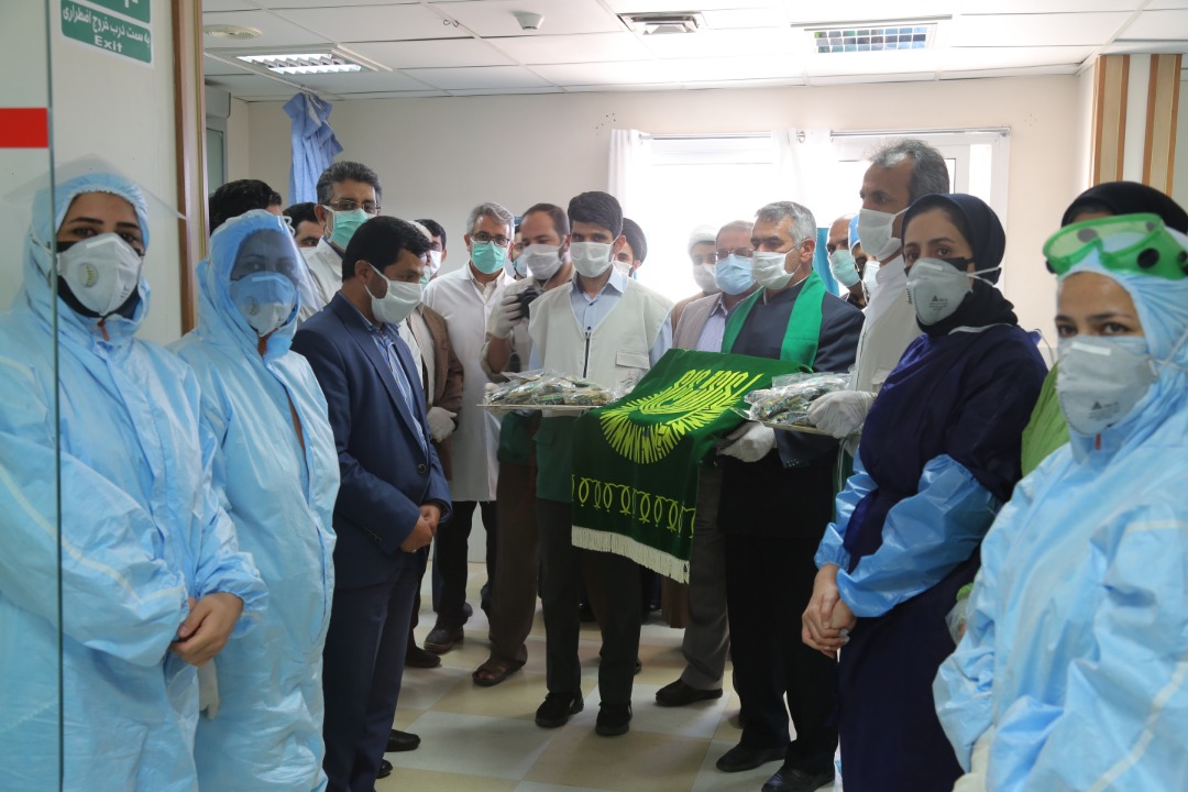 ۲۵۰۰ بیمار و کادر درمان یزد میهمان سفره رضوی