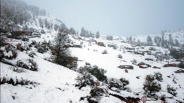 بارش نخستین برف بهاری در کوهستانهای گیلان