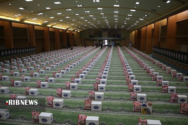 توزیع ۲۴ هزار بسته معیشتی در کرمان