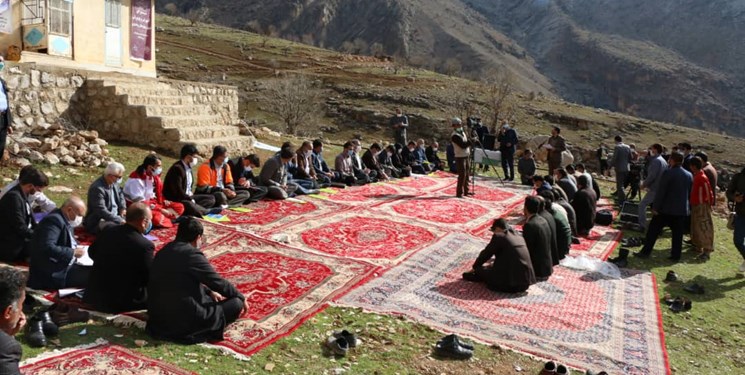 رفع مشکل آموزش مجازی ۶۹ مدرسه منطقه دیناران اردل