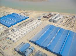 افزایش ذخیره سازی فرآورده‌های نفتی در بندر امام خمینی (ره)