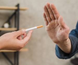 چگونه بعد از ترک سیگار افسردگی درمان می‌شود؟