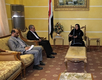 دیدار سفیر ایران در یمن با وزیر مشاور دولت نجات ملی