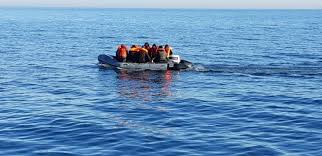 نجات ۲۴ مهاجر غیرقانونی در دریای مانش