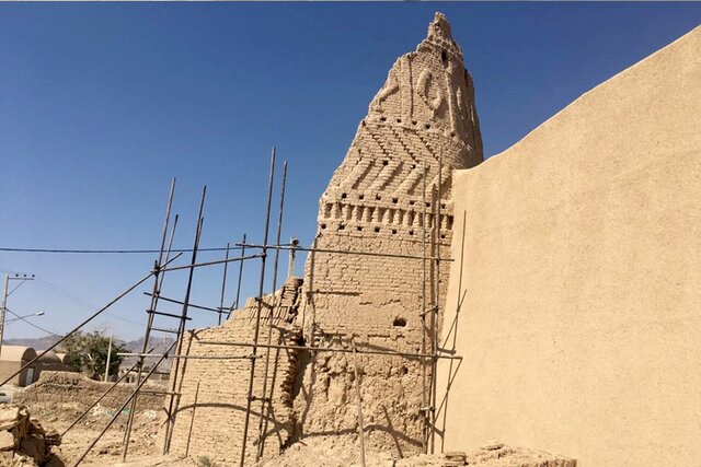 مرمت برج تاریخی هرات