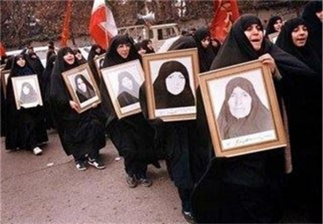 برگزاری کنگره ۲۱۳ زن شهیده در همدان