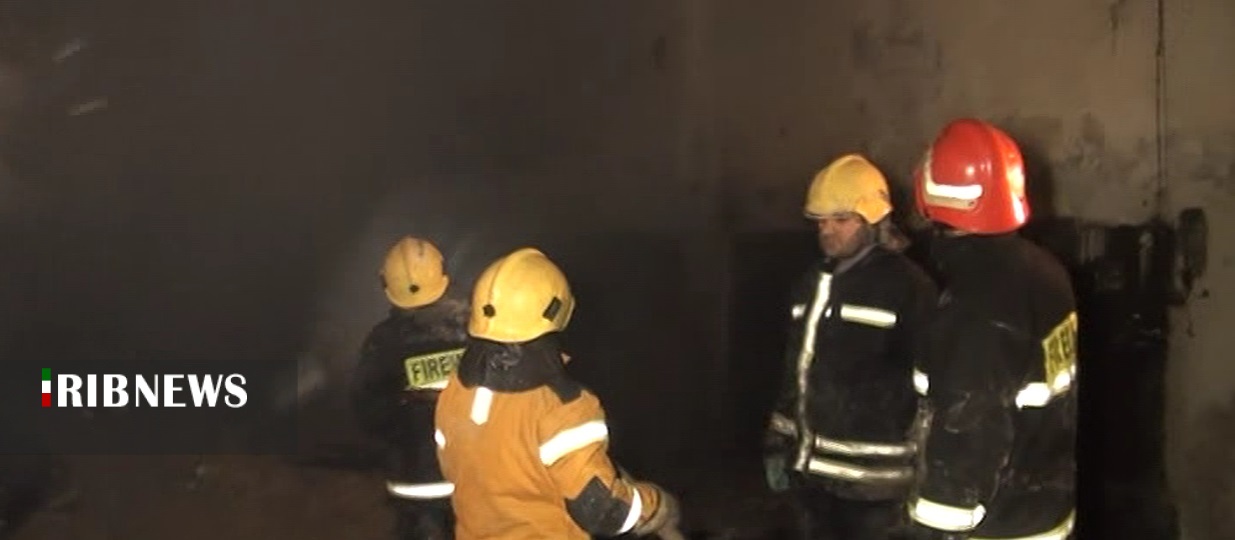 آتش سوزی در یک کارگاه m.d.f سازی در سقز