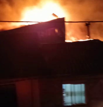 آتش گرفتن 6 خانه در رشت