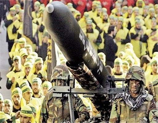 المیادین: پایگاه هکریا در تیررس موشک‌های حزب‌الله قرار دارد
